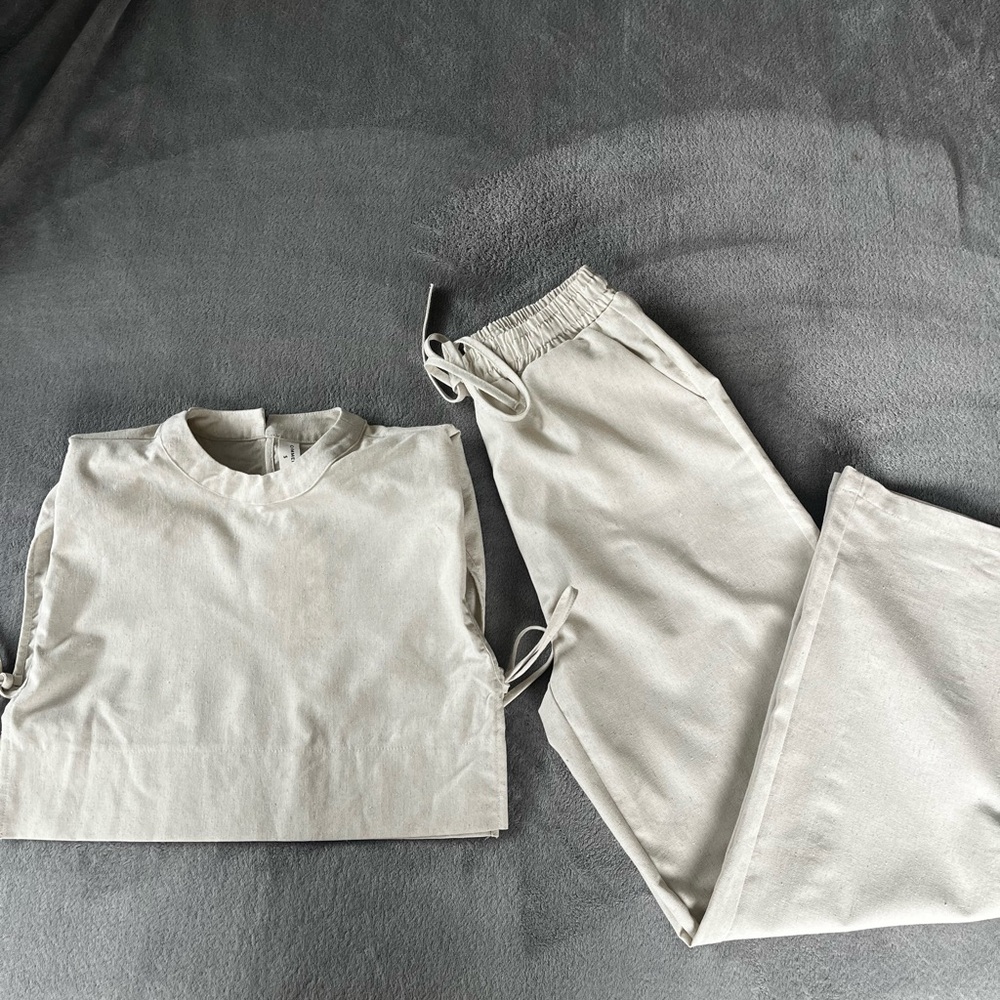 Commense Beige Two-Piece Set
